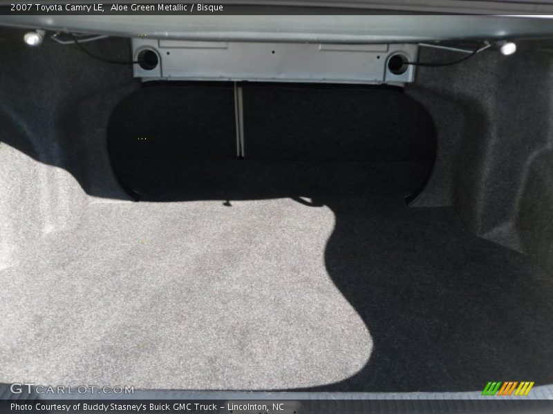 Aloe Green Metallic / Bisque 2007 Toyota Camry LE