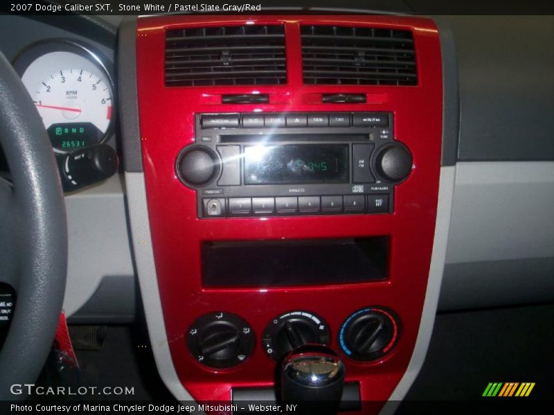 Stone White / Pastel Slate Gray/Red 2007 Dodge Caliber SXT
