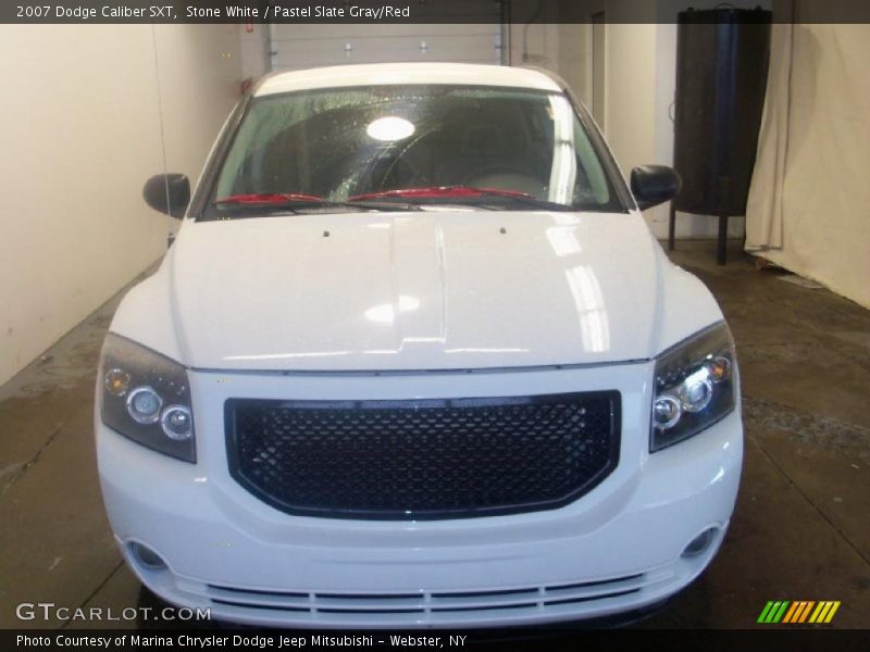 Stone White / Pastel Slate Gray/Red 2007 Dodge Caliber SXT