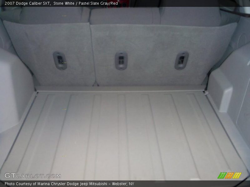 Stone White / Pastel Slate Gray/Red 2007 Dodge Caliber SXT