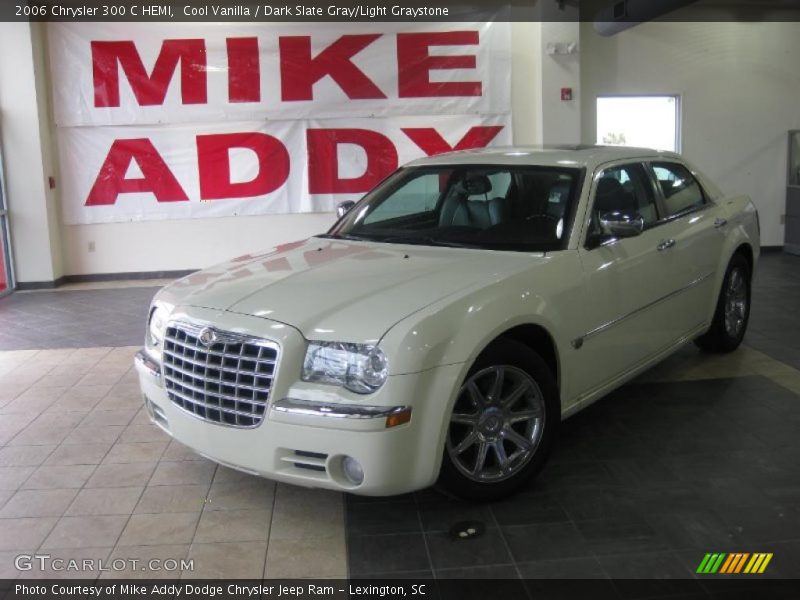 Cool Vanilla / Dark Slate Gray/Light Graystone 2006 Chrysler 300 C HEMI