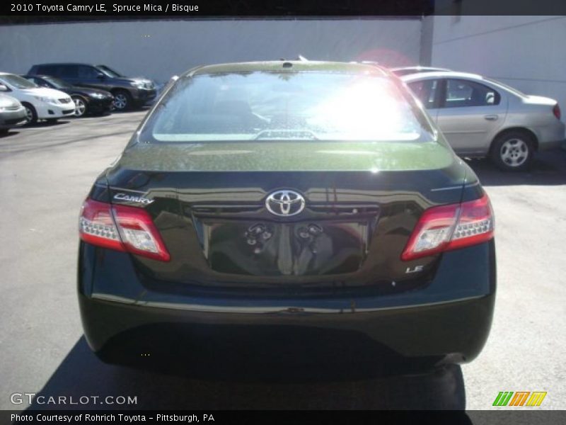 Spruce Mica / Bisque 2010 Toyota Camry LE