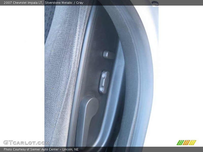 Silverstone Metallic / Gray 2007 Chevrolet Impala LT