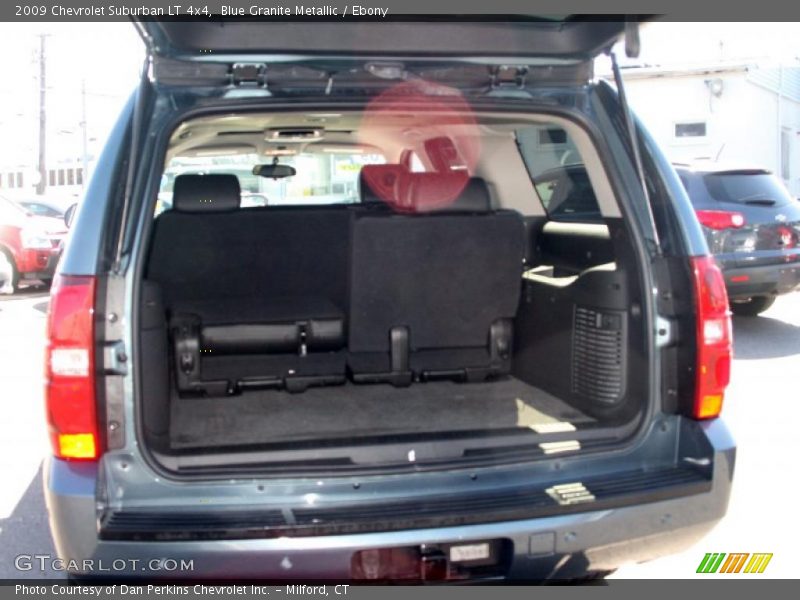 Blue Granite Metallic / Ebony 2009 Chevrolet Suburban LT 4x4