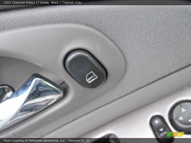 Black / Titanium Gray 2007 Chevrolet Malibu LT Sedan