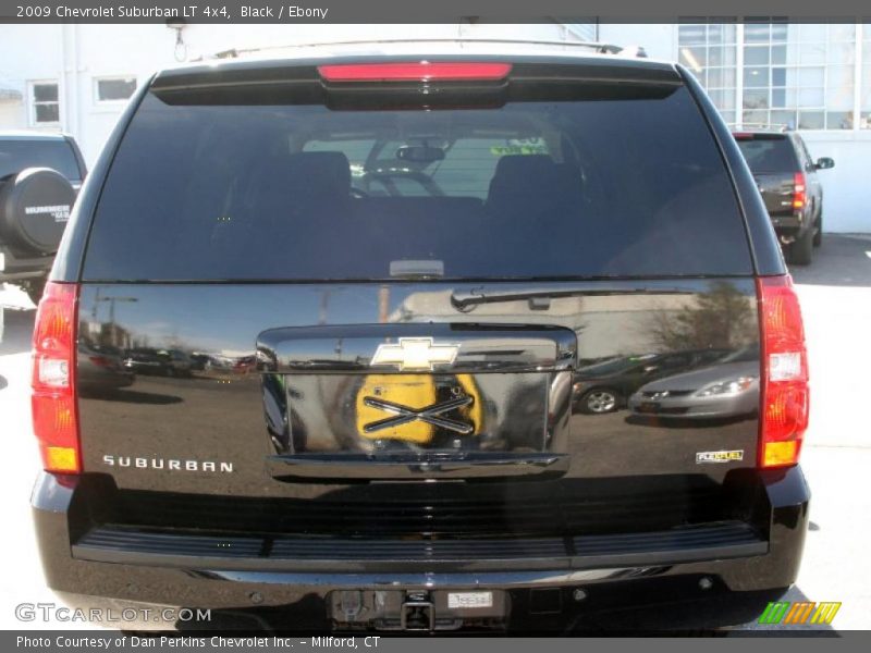 Black / Ebony 2009 Chevrolet Suburban LT 4x4