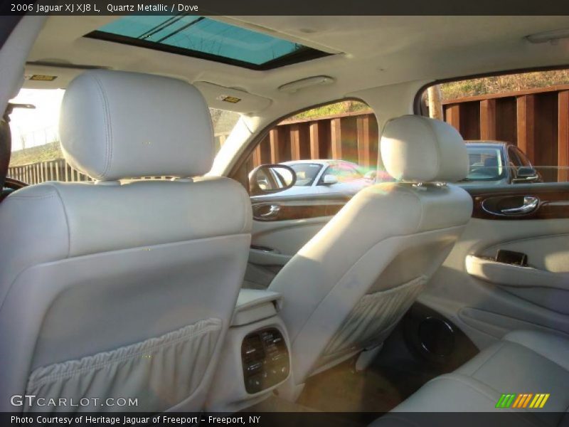 Quartz Metallic / Dove 2006 Jaguar XJ XJ8 L