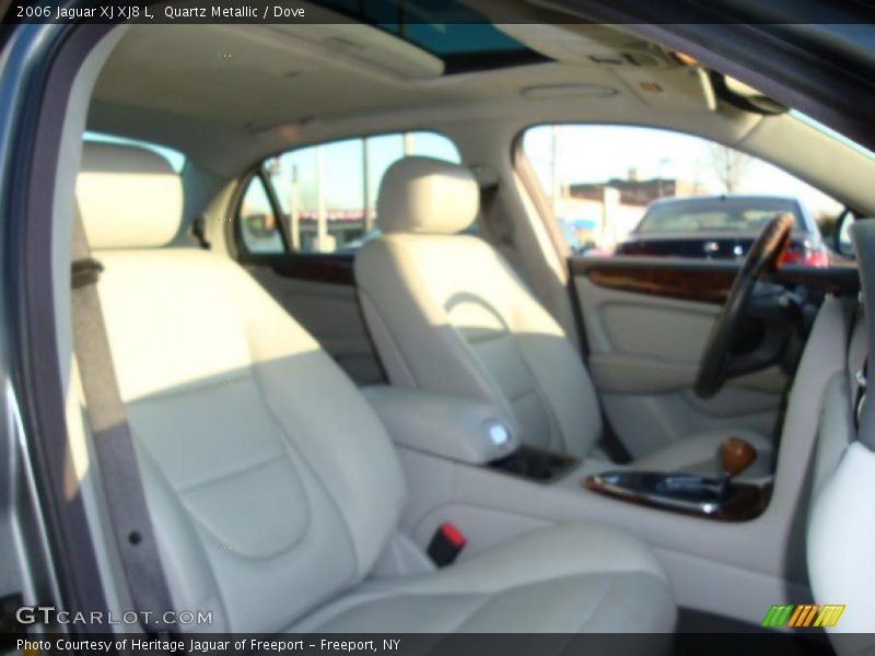 Quartz Metallic / Dove 2006 Jaguar XJ XJ8 L