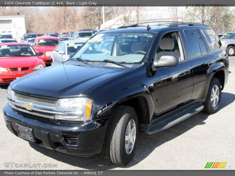 Black / Light Gray 2006 Chevrolet TrailBlazer LS 4x4