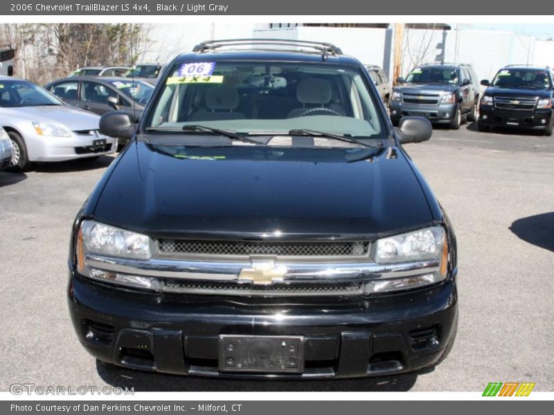 Black / Light Gray 2006 Chevrolet TrailBlazer LS 4x4