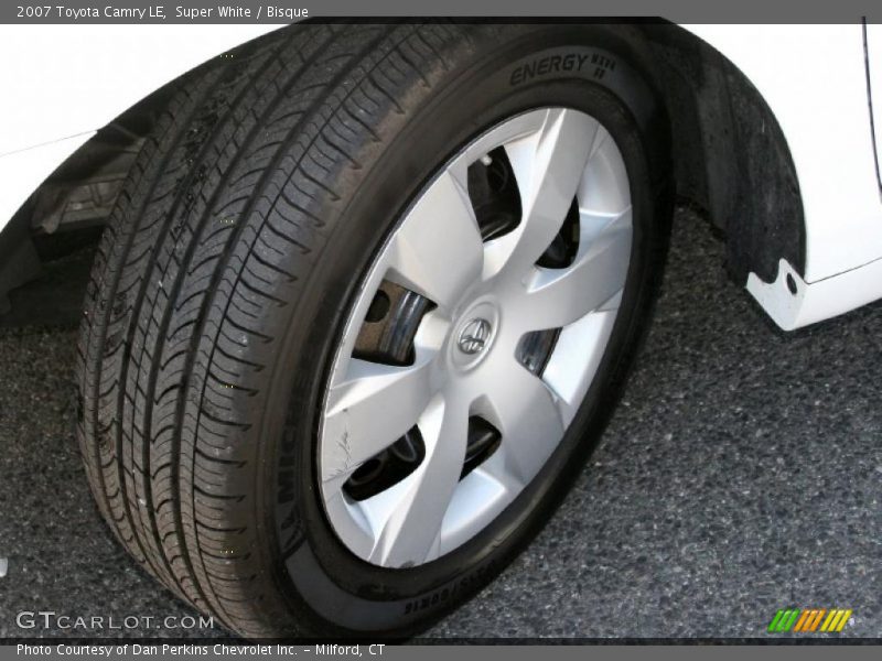 Super White / Bisque 2007 Toyota Camry LE