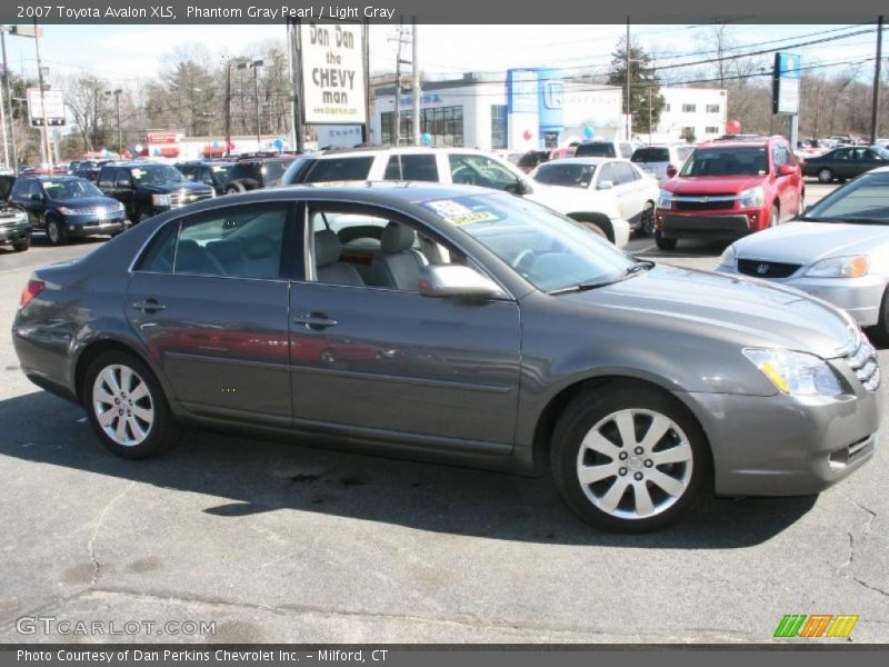 Phantom Gray Pearl / Light Gray 2007 Toyota Avalon XLS
