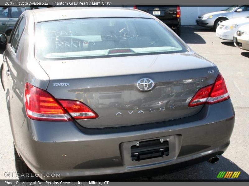 Phantom Gray Pearl / Light Gray 2007 Toyota Avalon XLS