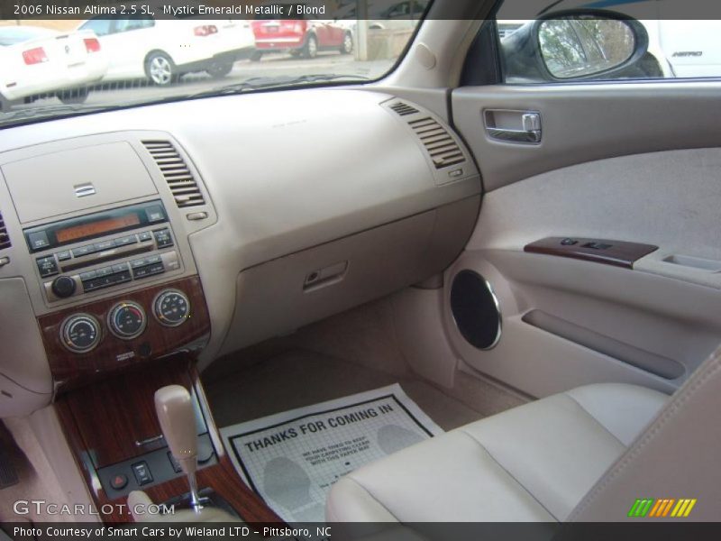 Mystic Emerald Metallic / Blond 2006 Nissan Altima 2.5 SL