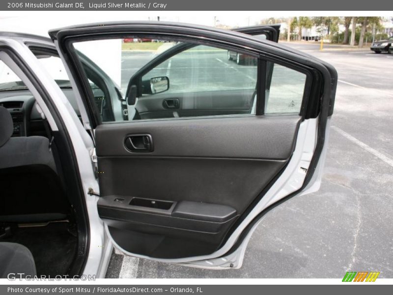 Liquid Silver Metallic / Gray 2006 Mitsubishi Galant DE