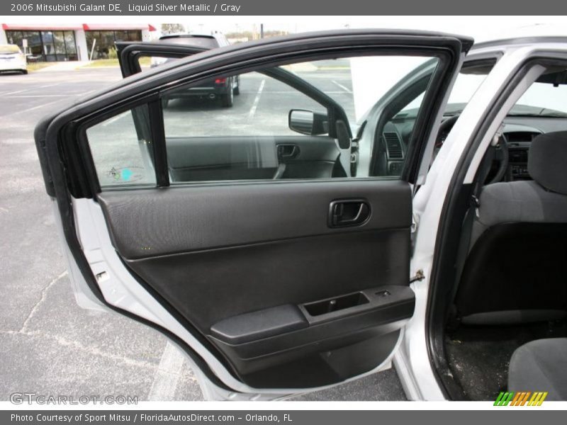 Liquid Silver Metallic / Gray 2006 Mitsubishi Galant DE