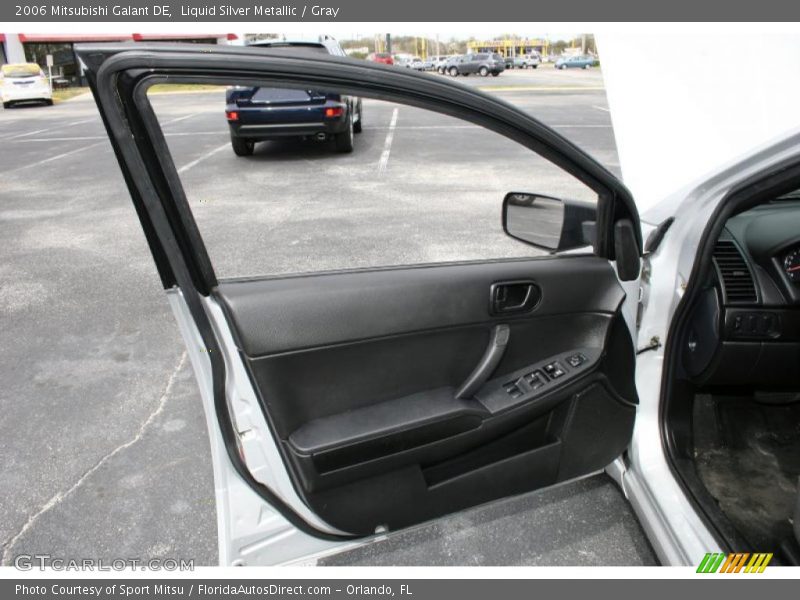 Liquid Silver Metallic / Gray 2006 Mitsubishi Galant DE