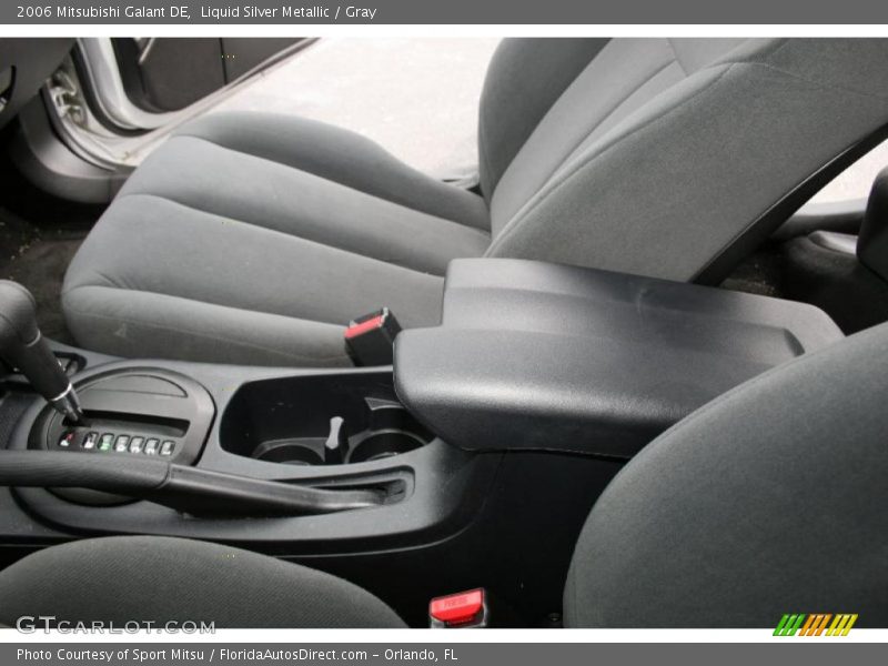 Liquid Silver Metallic / Gray 2006 Mitsubishi Galant DE