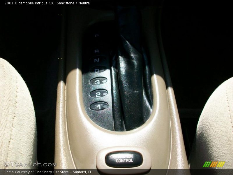 Sandstone / Neutral 2001 Oldsmobile Intrigue GX