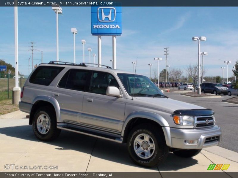 Millennium Silver Metallic / Oak 2000 Toyota 4Runner Limited