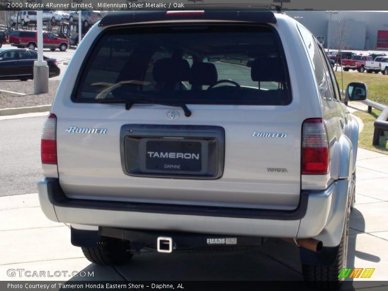 Millennium Silver Metallic / Oak 2000 Toyota 4Runner Limited