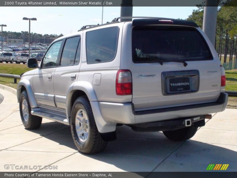 Millennium Silver Metallic / Oak 2000 Toyota 4Runner Limited