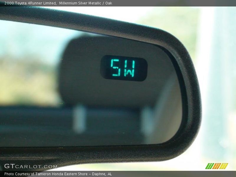 Millennium Silver Metallic / Oak 2000 Toyota 4Runner Limited