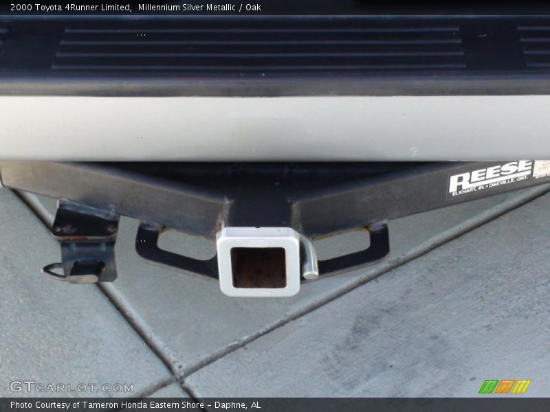 Millennium Silver Metallic / Oak 2000 Toyota 4Runner Limited