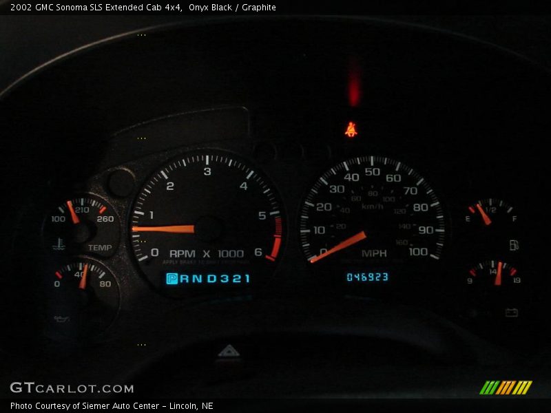 Onyx Black / Graphite 2002 GMC Sonoma SLS Extended Cab 4x4