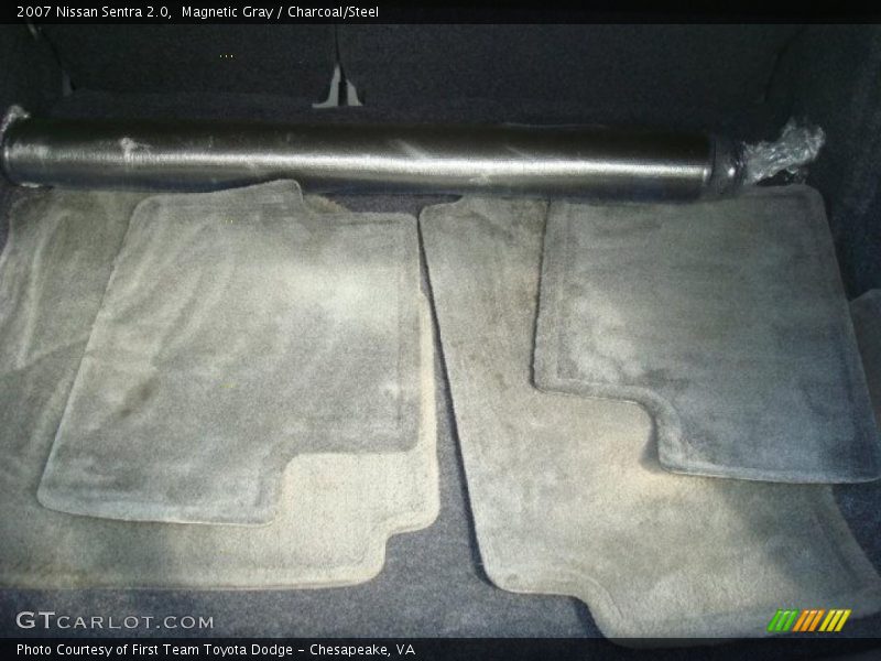 Magnetic Gray / Charcoal/Steel 2007 Nissan Sentra 2.0