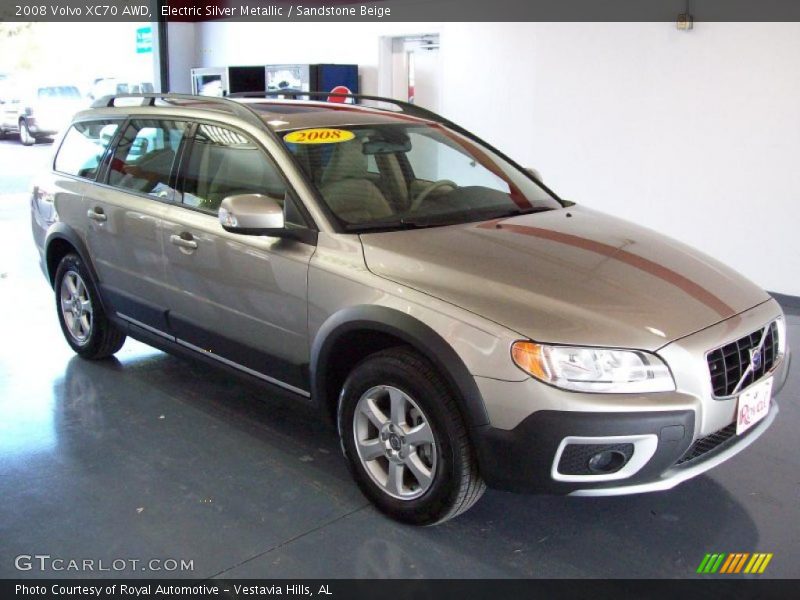 Electric Silver Metallic / Sandstone Beige 2008 Volvo XC70 AWD