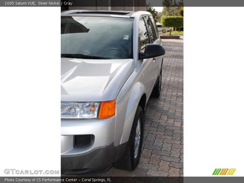 Silver Nickel / Gray 2005 Saturn VUE