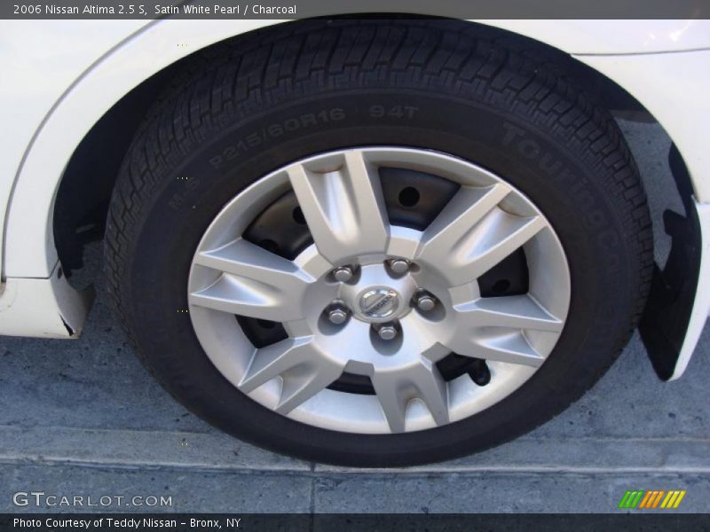 Satin White Pearl / Charcoal 2006 Nissan Altima 2.5 S