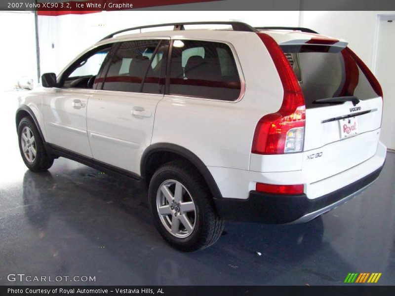 Ice White / Graphite 2007 Volvo XC90 3.2