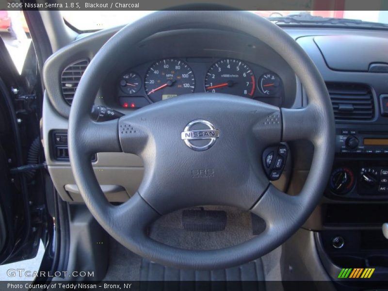 Blackout / Charcoal 2006 Nissan Sentra 1.8 S