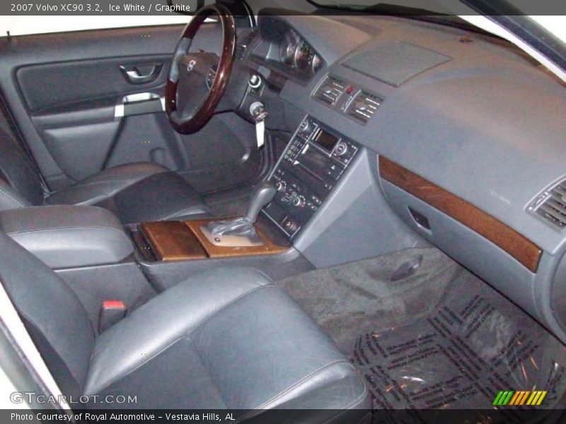 Ice White / Graphite 2007 Volvo XC90 3.2