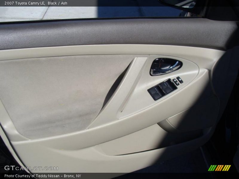 Black / Ash 2007 Toyota Camry LE