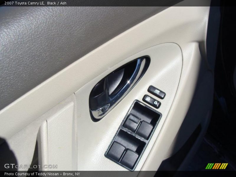 Black / Ash 2007 Toyota Camry LE