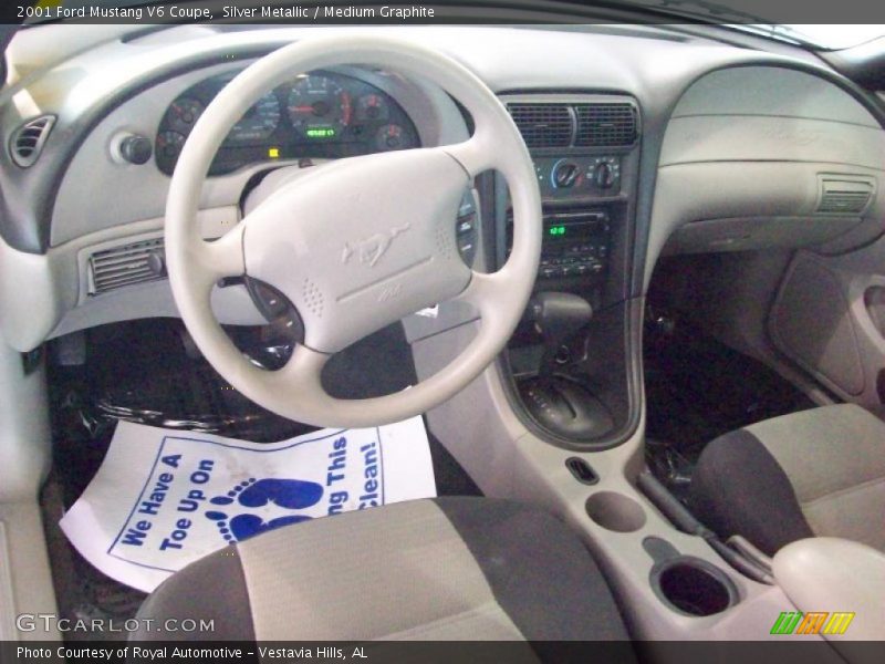 Silver Metallic / Medium Graphite 2001 Ford Mustang V6 Coupe