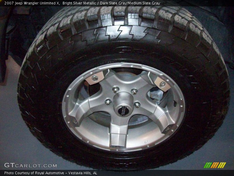 Bright Silver Metallic / Dark Slate Gray/Medium Slate Gray 2007 Jeep Wrangler Unlimited X
