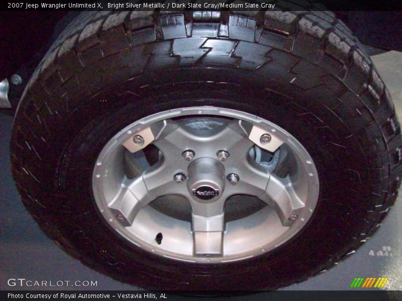 Bright Silver Metallic / Dark Slate Gray/Medium Slate Gray 2007 Jeep Wrangler Unlimited X