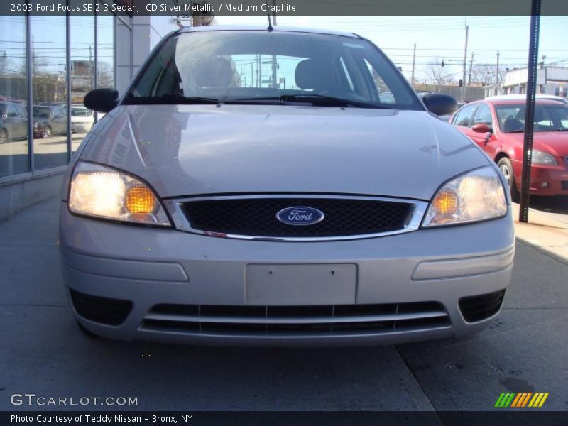 CD Silver Metallic / Medium Graphite 2003 Ford Focus SE 2.3 Sedan