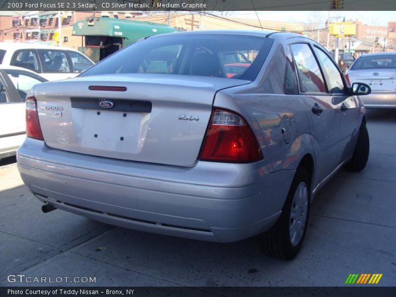 CD Silver Metallic / Medium Graphite 2003 Ford Focus SE 2.3 Sedan