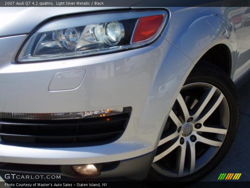 Light Silver Metallic / Black 2007 Audi Q7 4.2 quattro