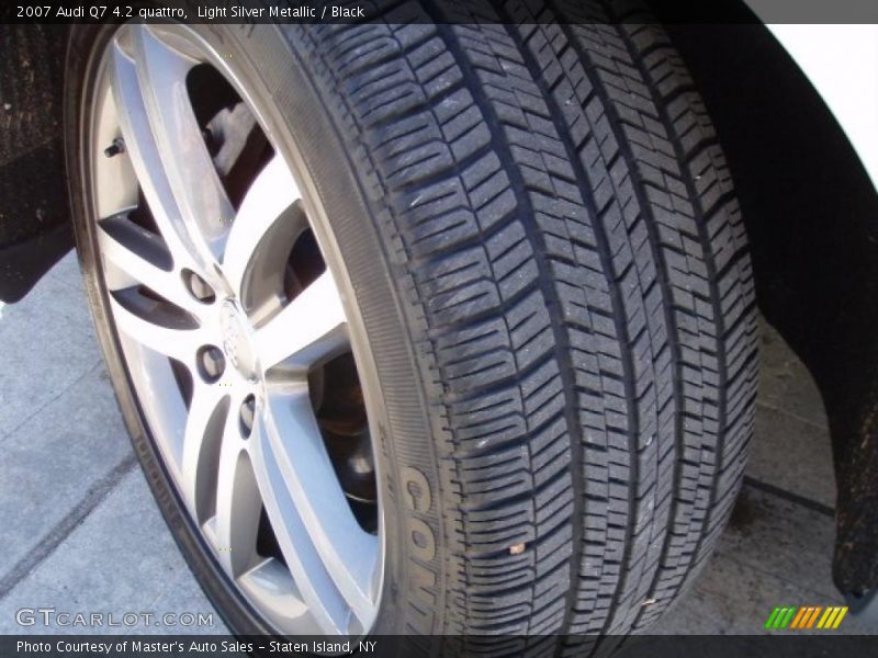 Light Silver Metallic / Black 2007 Audi Q7 4.2 quattro