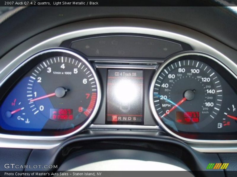 Light Silver Metallic / Black 2007 Audi Q7 4.2 quattro