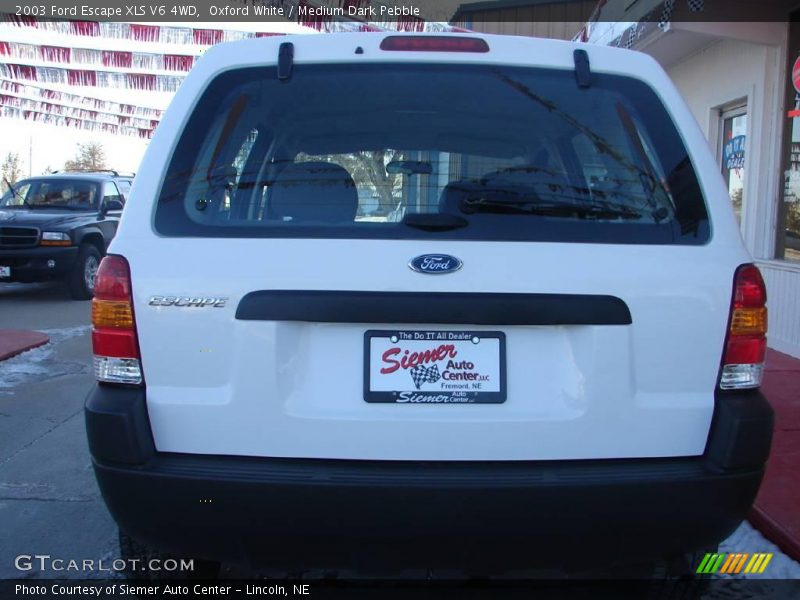 Oxford White / Medium Dark Pebble 2003 Ford Escape XLS V6 4WD