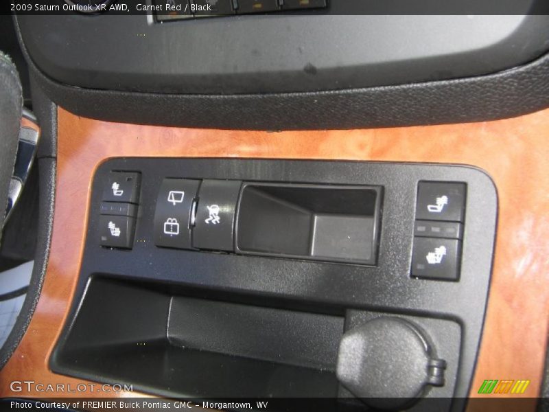 Garnet Red / Black 2009 Saturn Outlook XR AWD