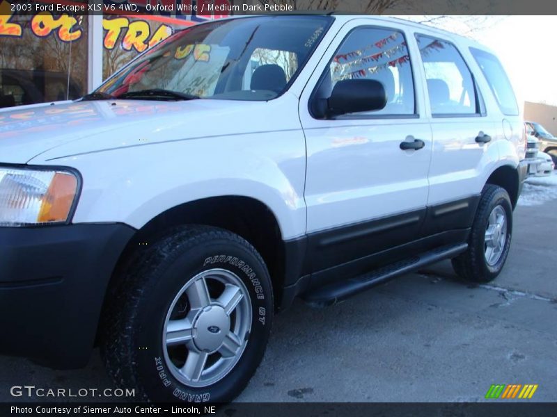 Oxford White / Medium Dark Pebble 2003 Ford Escape XLS V6 4WD