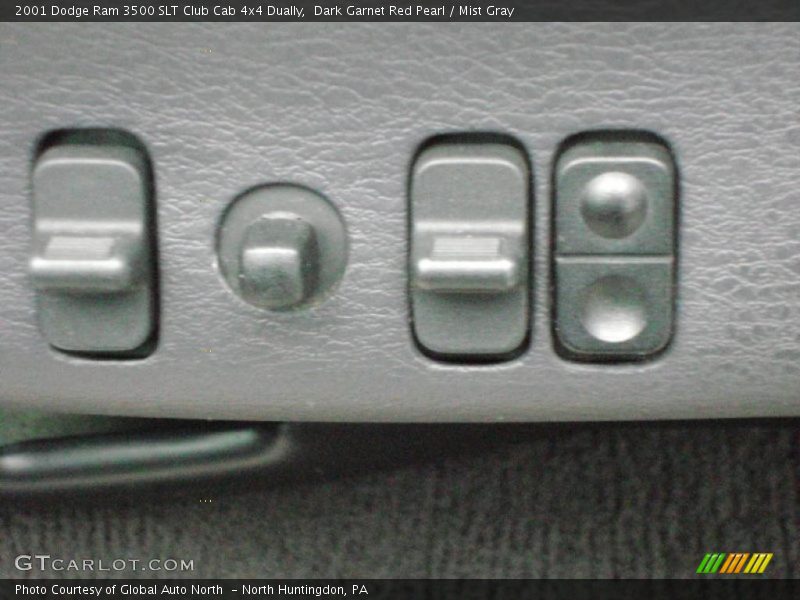 Dark Garnet Red Pearl / Mist Gray 2001 Dodge Ram 3500 SLT Club Cab 4x4 Dually
